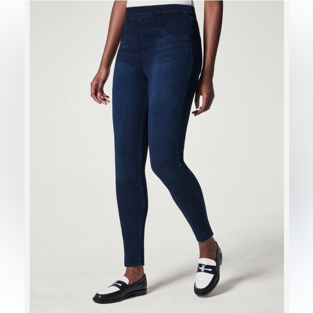 SPANX jean-ish ankle leggings dark blue wash size small NWOT